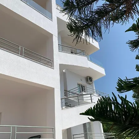 Saral Mar Sarande