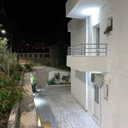 Aparthotel Saral Mar Sarande